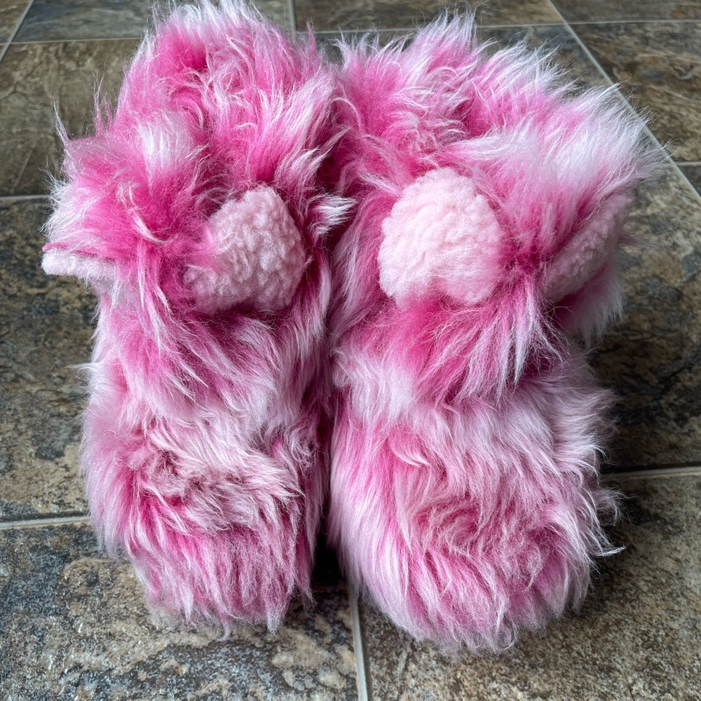 Ugg Pinkipuff Classic II Azalea Fur Boots with Ears- Pink, Toddler Size 11